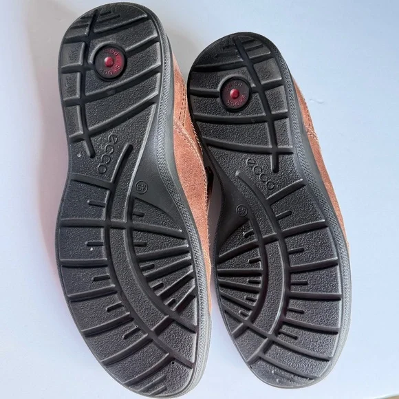 Ecco Men's Leather Slip-On Shoe Size 9.5 (43) - Picture 2 of 5